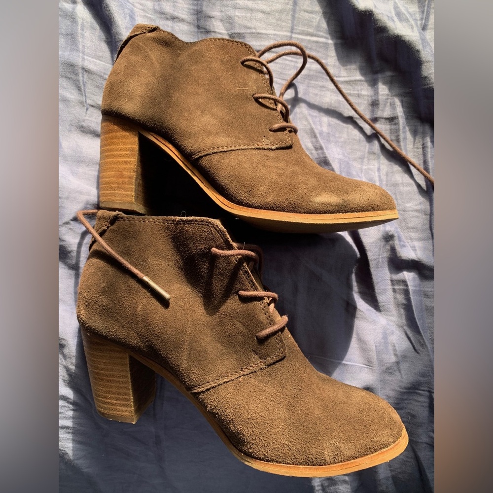 Toms boots. Worn once